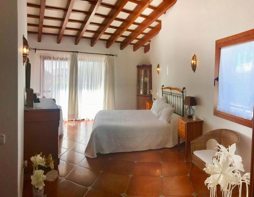 Villa Victoria Sa Caleta Exterior photo